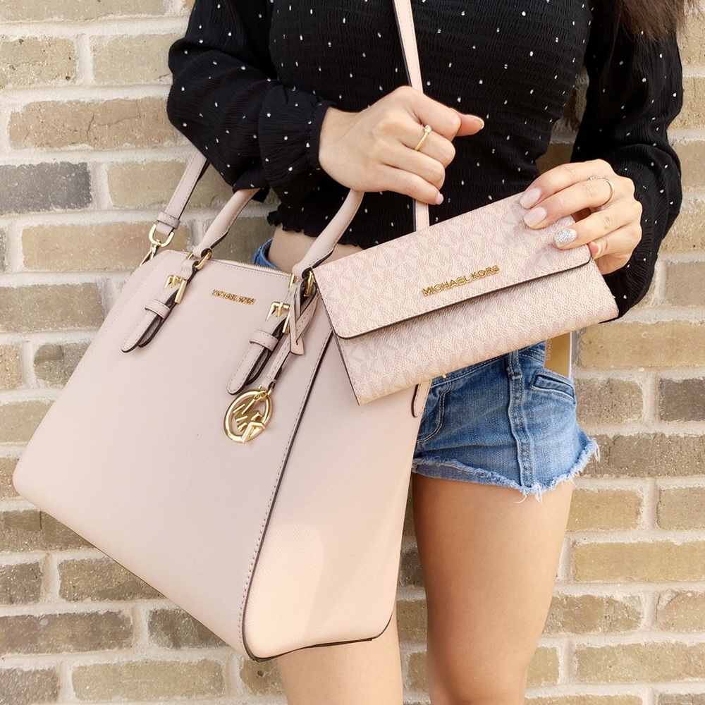 Gaby’sBags👜-Michael Kors Satchel &Wallet SET - Picture 5 of 5
